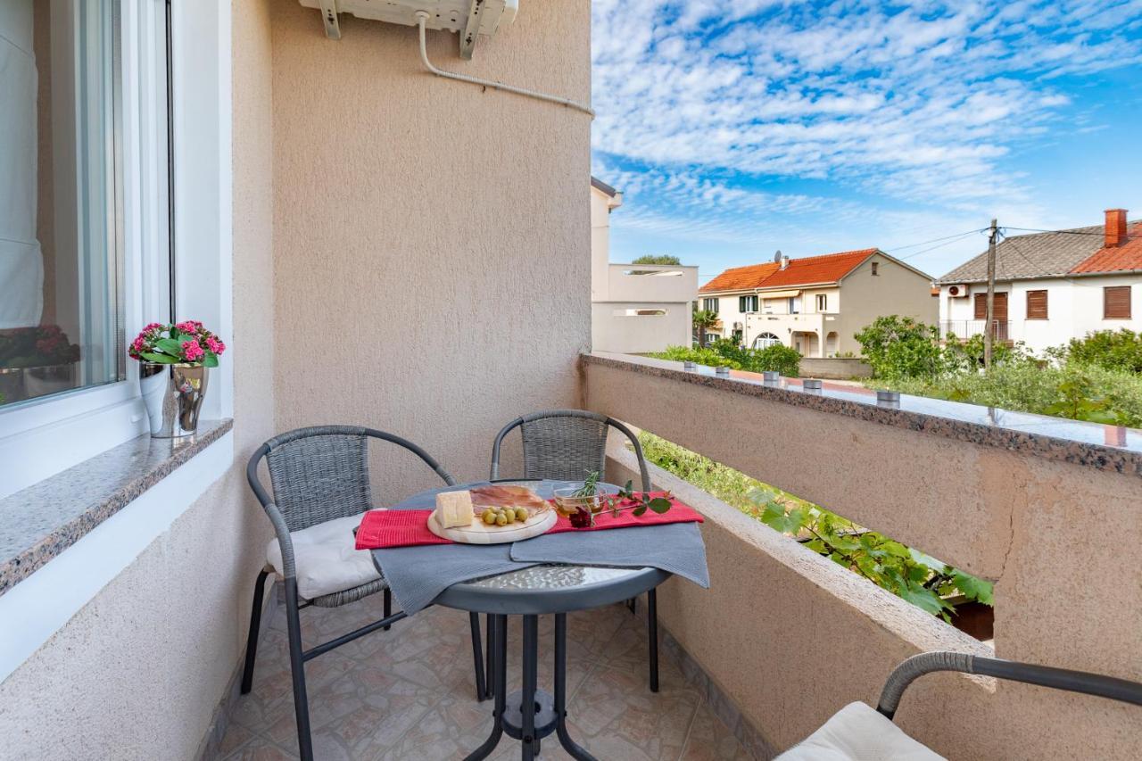 Apartments Come&Stay Punat Exterior photo