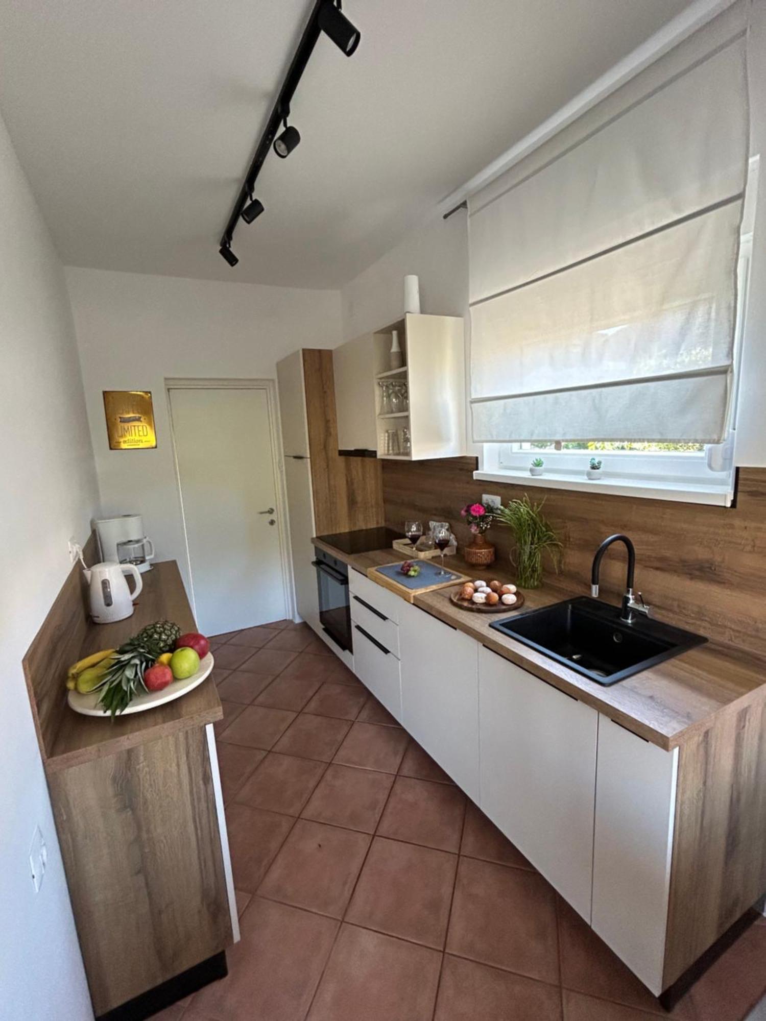 Apartments Come&Stay Punat Exterior photo